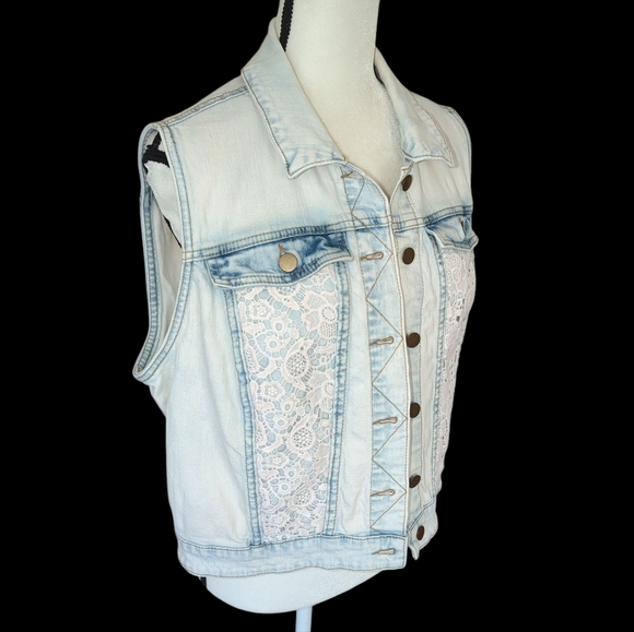 Vintage Tinseltown Distressed Denim Lace Accent Vest XL Blue White - Picture 9 of 16